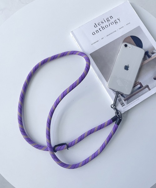 AS KNOW AS plus（アズノゥアズプラス）の「futo コードストラップ（スマホグッズ・レディース・ブラック/カーキ/ライトグリーン/ホワイト×ブラック/ブラック×ホワイト/ブルー/ブルー系その他/ホワイト×パープル/オレンジ系その他/ピンク系その他/グリーン系その他/コーラルピンク/パープル/ピンク・FREE）」の11枚目の写真
