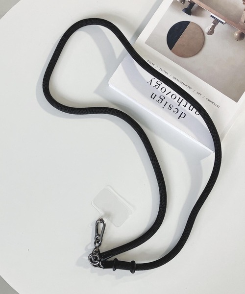 AS KNOW AS plus（アズノゥアズプラス）の「futo コードストラップ（スマホグッズ・レディース・ブラック/カーキ/ライトグリーン/ホワイト×ブラック/ブラック×ホワイト/ブルー/ブルー系その他/ホワイト×パープル/オレンジ系その他/ピンク系その他/グリーン系その他/コーラルピンク/パープル/ピンク・FREE）」の20枚目の写真