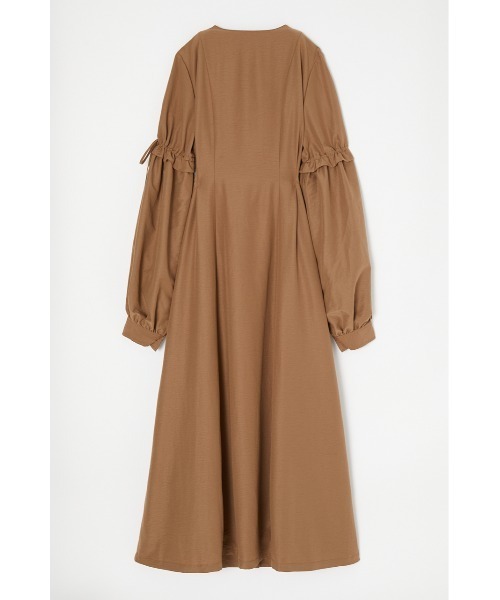 MOUSSY（マウジー）の「RIBBON SLEEVE ドレス（シャツワンピース・レディース・ベージュ/ブラック/ライトピンク・1/2）」の7枚目の写真