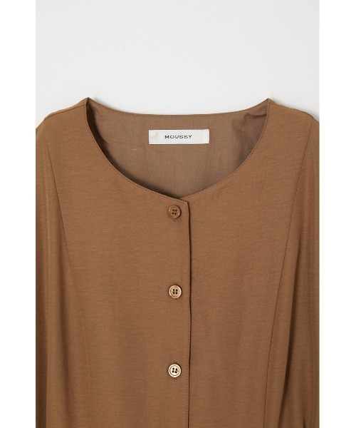 MOUSSY（マウジー）の「RIBBON SLEEVE ドレス（シャツワンピース・レディース・ベージュ/ブラック/ライトピンク・1/2）」の8枚目の写真