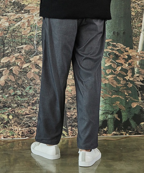 UNION STATION（ユニオンステーション）の「T/Rストレッチツイルイージーワイドパンツ（スラックス・メンズ・チャコールグレー/ブラック・S/M/L）」の4枚目の写真