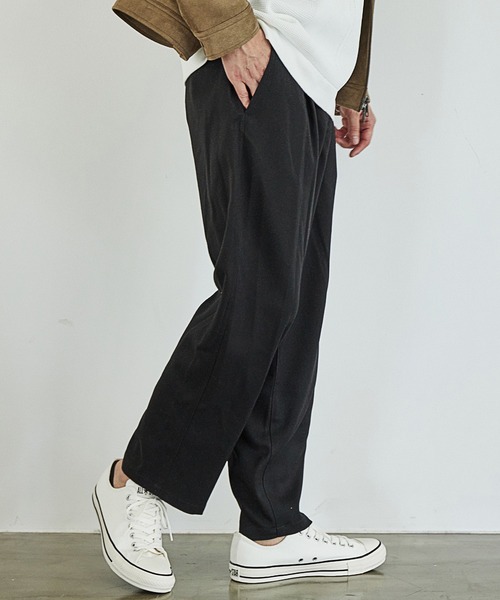 UNION STATION（ユニオンステーション）の「T/Rストレッチツイルイージーワイドパンツ（スラックス・メンズ・チャコールグレー/ブラック・S/M/L）」の13枚目の写真