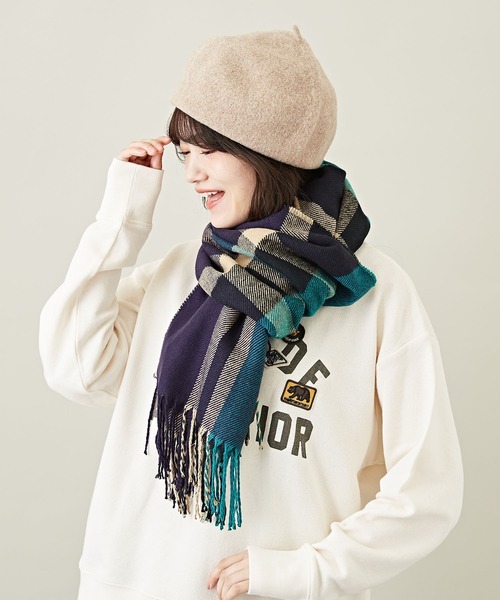 CUBE SUGAR（キューブシュガー）の「WEB限定チェック柄大判ストール（ストール/ショール・レディース・ブルー系その他/パープル系その他/レッド系その他/ブラウン系その他/ブラック系その他・M）」の4枚目の写真