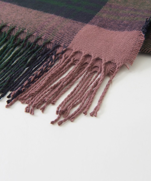 CUBE SUGAR（キューブシュガー）の「WEB限定チェック柄大判ストール（ストール/ショール・レディース・ブルー系その他/パープル系その他/レッド系その他/ブラウン系その他/ブラック系その他・M）」の12枚目の写真