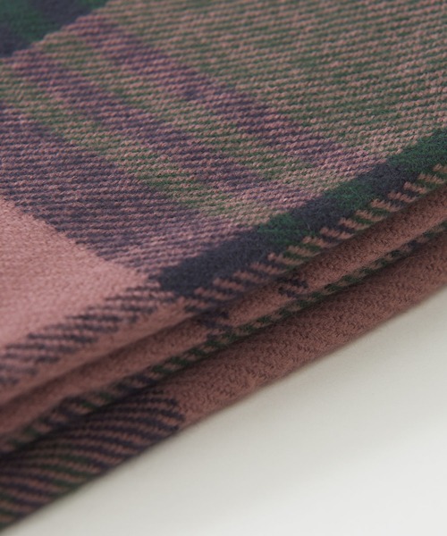 CUBE SUGAR（キューブシュガー）の「WEB限定チェック柄大判ストール（ストール/ショール・レディース・ブルー系その他/パープル系その他/レッド系その他/ブラウン系その他/ブラック系その他・M）」の15枚目の写真