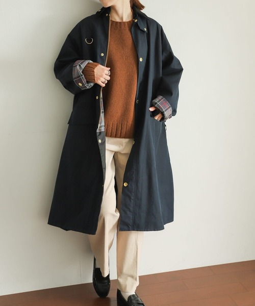 Barbour（バブアー）の「『別注』Barbour×DOORS　SPEY LONG JACKET（ミリタリージャケット・レディース・ベージュ/ネイビー・ONE）」の16枚目の写真
