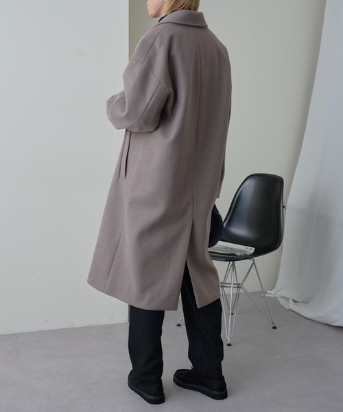 COLONY 2139(コロニートゥーワンスリーナイン)の「テックウールダブルブレストコート(チェスターコート・メンズ・ブラック/アイボリー/グレイッシュベージュ・MEDIUM/LARGE)」の20枚目の写真