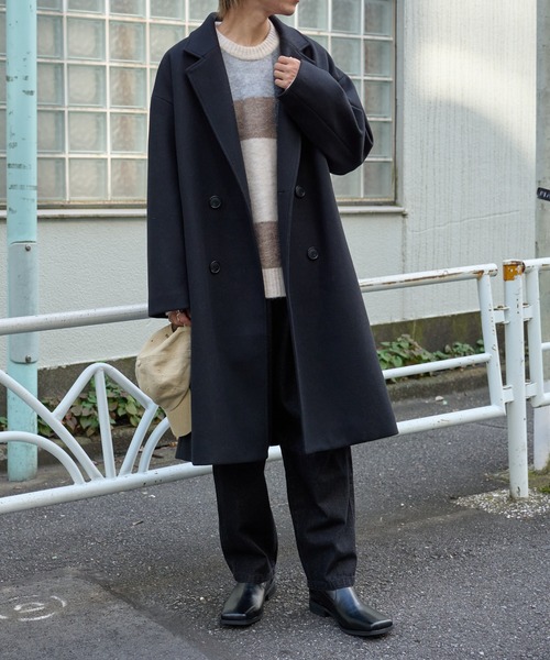 COLONY 2139(コロニートゥーワンスリーナイン)の「テックウールダブルブレストコート(チェスターコート・メンズ・ブラック/アイボリー/グレイッシュベージュ・MEDIUM/LARGE)」の4枚目の写真