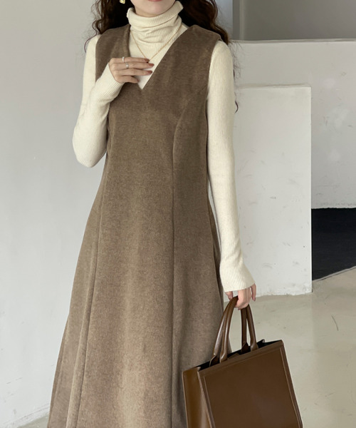 BANNER SELECT（バナーセレクト）の「Vネックノースリーブロング