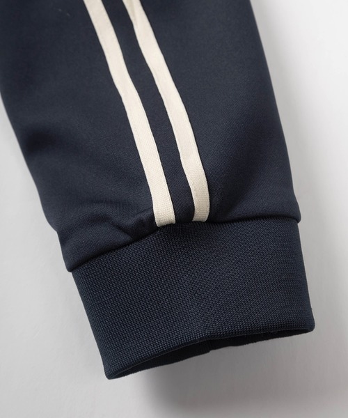 BEVERLY HILLS POLO CLUB（ビバリーヒルズポロクラブ）の「【BEVERLY HILLS POLO CLUB/ビバリーヒルズポロクラブ】ブランドロゴ ワンポイント刺繍 サイドライン トラックジャケット/ラインジャージ/ビッグシルエット（スウェット・レディース・ネイビー/グリーン/アイボリー・M/L/XL）」の10枚目の写真