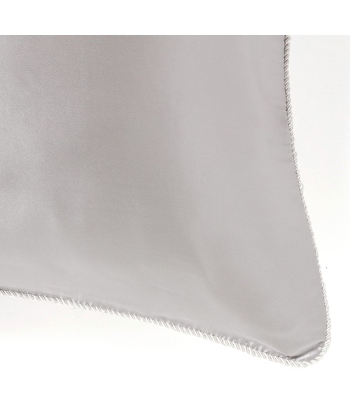 上品な艶とやさしい肌ざわり シルクを使ったまくらカバー 700×500