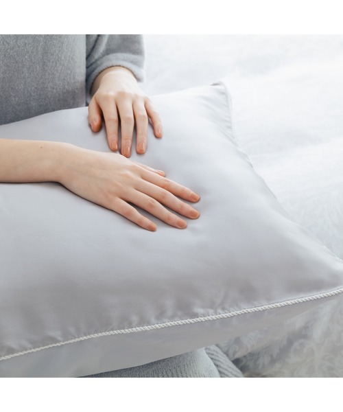 上品な艶とやさしい肌ざわり シルクを使ったまくらカバー 700×500