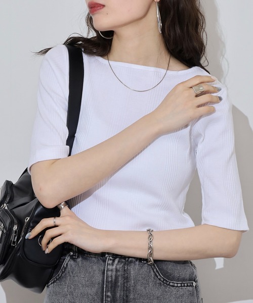 atONE(アットワン)の「atONE 前後2WAYランダムリブカットソー(Tシャツ/カットソー・レディース・ホワイト/モカ/ブラック・FREE)」の2枚目の写真