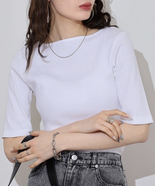atONE(アットワン)の「atONE 前後2WAYランダムリブカットソー(Tシャツ/カットソー・レディース・ホワイト/モカ/ブラック・FREE)」の4枚目の写真