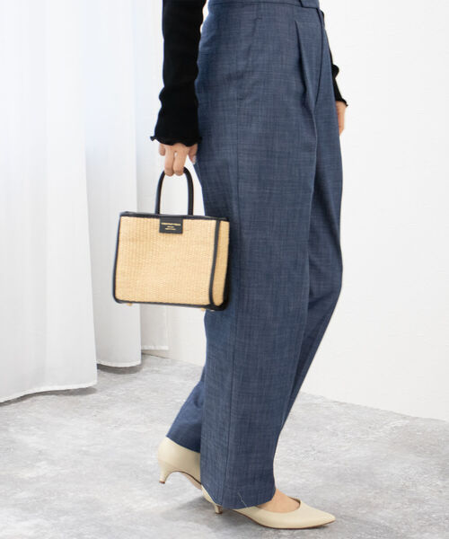 CHRISTIAN VILLA（クリスチャンヴィラ）の「【CHRISTIAN VILLA/クリスチャンヴィラ】ラフィア調スクエアトートバッグ（トートバッグ・レディース・ホワイト系その他4/ブラック系その他3・FREE）」の13枚目の写真