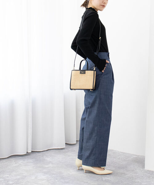 CHRISTIAN VILLA（クリスチャンヴィラ）の「【CHRISTIAN VILLA/クリスチャンヴィラ】ラフィア調スクエアトートバッグ（トートバッグ・レディース・ホワイト系その他4/ブラック系その他3・FREE）」の14枚目の写真