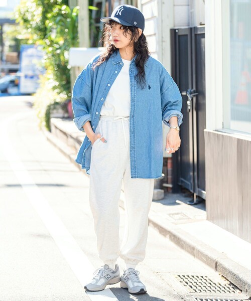 U.S. POLO ASSN.（ユーエスポロアッスン）の「U.S. POLO ASSN./ユーエスポロアッスン　別注レギュラーカラーデニムシャツ/ビッグシャツ/ユニセックス（シャツ/ブラウス・メンズ・サックスブルー/チャコールグレー/ブルー・SMALL/MEDIUM/LARGE）」の14枚目の写真