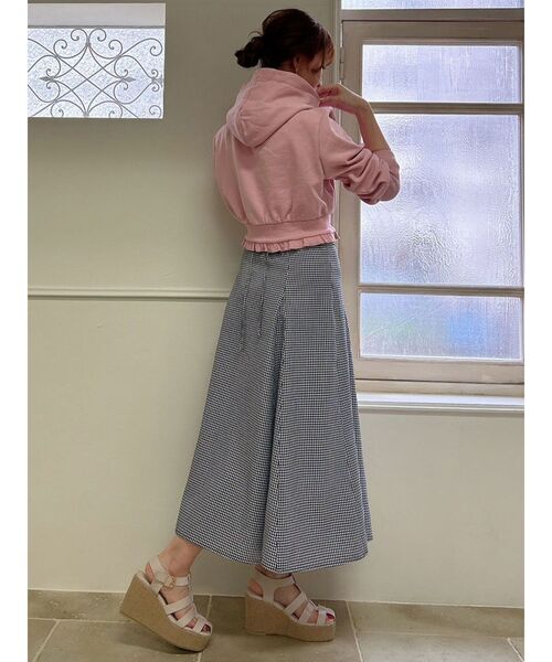 新品未使用 dazzlin ダズリン トップス ショートレイヤードフーディ dazzlin（ダズリン）の「ショートレイヤードフーディ（パーカー）」 - WEAR