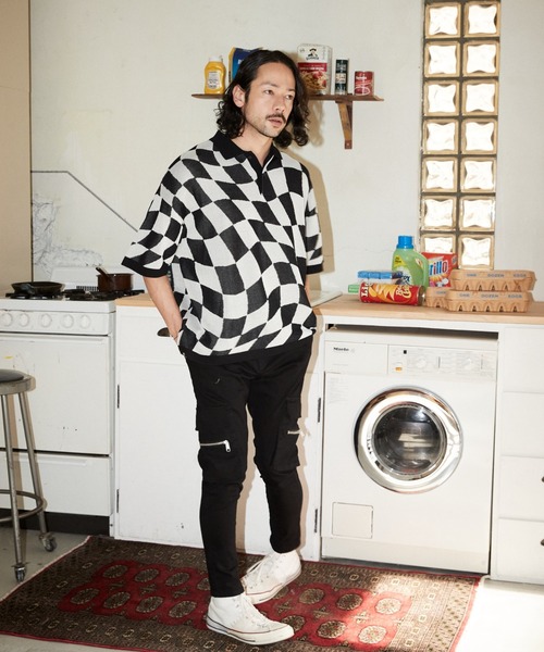 ADAM PATEK（アダムパテック）の「ADAMPATEK / skewed check pattern short sleeve knit polo shirts/ルーズシルエットニットポロシャツ”歪みチェッカー”（ポロシャツ・メンズ・ブラック/イエロー・1/2/3）」の4枚目の写真