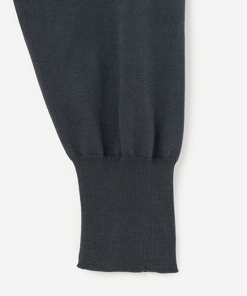 Scye（サイ）の「Scye | コットン バンドカラーシャツ WOMEN（ニット/セーター・レディース・ダークグレー/ダークネイビー・38）」の6枚目の写真