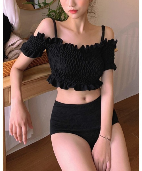 Ritzy（リッツィー）の「オフショルダーシャーリングデザインハイウエストビキニ 水着（水着・レディース・ブラック/グリーン/ブラウン・M/L/XL）」の8枚目の写真