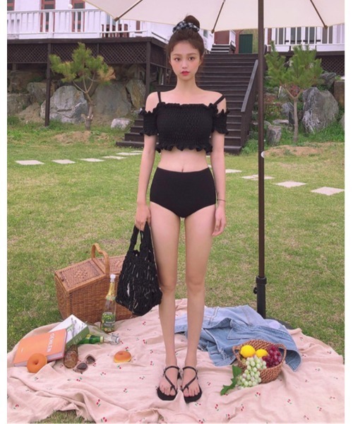 Ritzy（リッツィー）の「オフショルダーシャーリングデザインハイウエストビキニ 水着（水着・レディース・ブラック/グリーン/ブラウン・M/L/XL）」の14枚目の写真