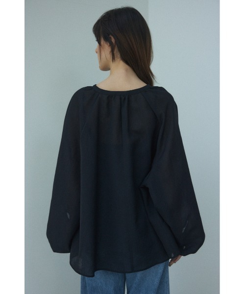 BLACK BY MOUSSY(ブラックバイマウジー)の「volume round hem shirt(ボリュームラウンドヘムシャツ)(シャツ/ブラウス・レディース・ホワイト/ブラック/ターコイズブルー・FREE)」の11枚目の写真