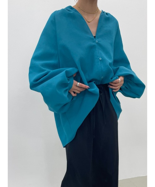 BLACK BY MOUSSY(ブラックバイマウジー)の「volume round hem shirt(ボリュームラウンドヘムシャツ)(シャツ/ブラウス・レディース・ホワイト/ブラック/ターコイズブルー・FREE)」の10枚目の写真
