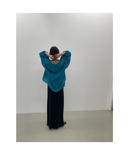 BLACK BY MOUSSY(ブラックバイマウジー)の「volume round hem shirt(ボリュームラウンドヘムシャツ)(シャツ/ブラウス・レディース・ホワイト/ブラック/ターコイズブルー・FREE)」の22枚目の写真