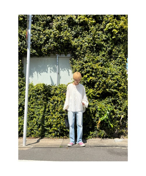 BLACK BY MOUSSY(ブラックバイマウジー)の「volume round hem shirt(ボリュームラウンドヘムシャツ)(シャツ/ブラウス・レディース・ホワイト/ブラック/ターコイズブルー・FREE)」の6枚目の写真