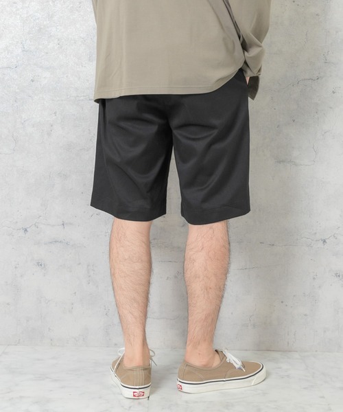 URBAN RESEARCH ROSSO MEN（アーバンリサーチロッソメン）の「ストレッチチノショートパンツ（チノパンツ・メンズ・ネイビー/ベージュ/ブラック・MEDIUM/LARGE）」の19枚目の写真