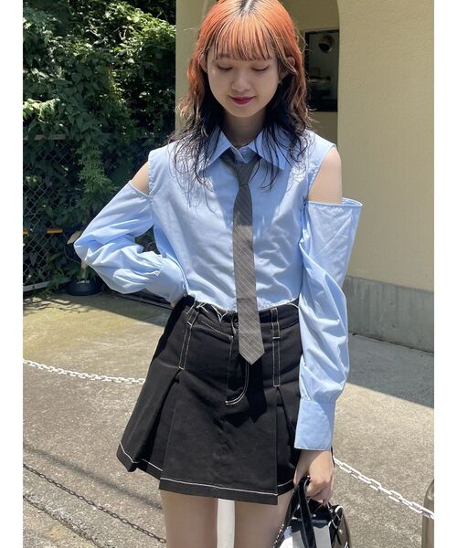 jouetie（ジュエティ）の「オープンショルダータイシャツ（シャツ/ブラウス・レディース・パープル/オフホワイト/ブルー・MEDIUM）」の6枚目の写真