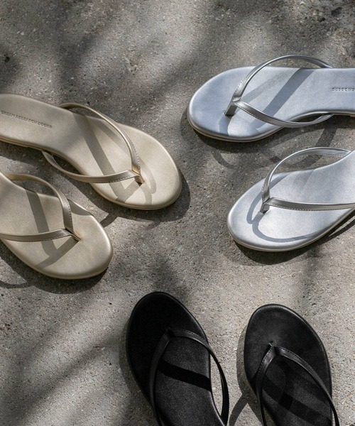 URBAN RESEARCH DOORS（アーバンリサーチドアーズ）の「トングサンダル（サンダル・レディース・ブラック/シルバー/ゴールド・36/37/38）」の6枚目の写真