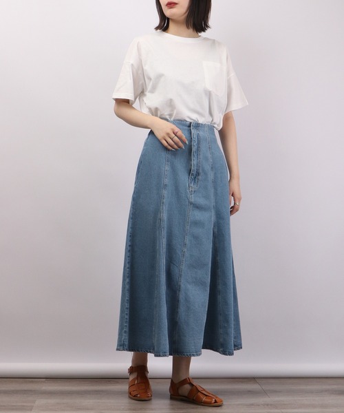 spiritoso(スピリトーゾ)の「spiritoso ポケット付き Uネック Tシャツ(無地)(Tシャツ/カットソー・レディース・グレイッシュベージュ/オフホワイト/ブルー/グリーン/チャコール・M)」の18枚目の写真