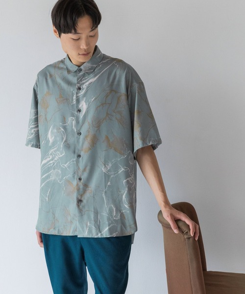 LOWRYS FARM（ローリーズファーム）の「スパンローンガラシャツＳＳ　964032（シャツ/ブラウス・メンズ・ブラック/ブルー・MEDIUM/LARGE）」の2枚目の写真