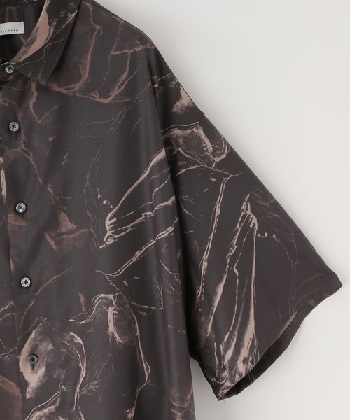 LOWRYS FARM（ローリーズファーム）の「スパンローンガラシャツＳＳ　964032（シャツ/ブラウス・メンズ・ブラック/ブルー・MEDIUM/LARGE）」の6枚目の写真