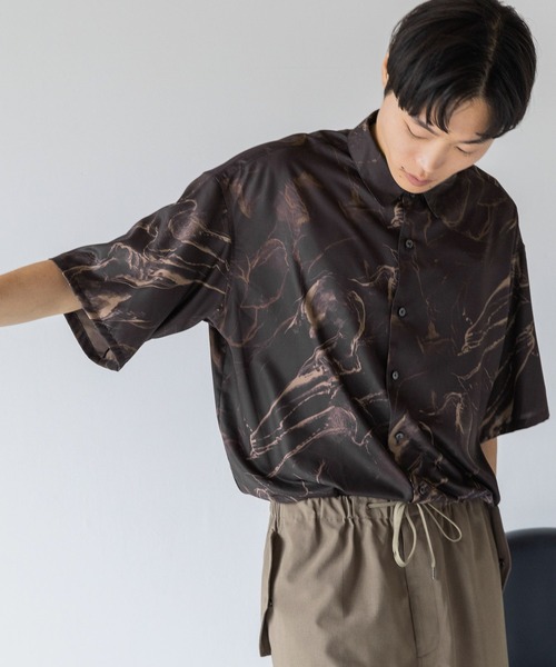 LOWRYS FARM（ローリーズファーム）の「スパンローンガラシャツＳＳ　964032（シャツ/ブラウス・メンズ・ブラック/ブルー・MEDIUM/LARGE）」の19枚目の写真