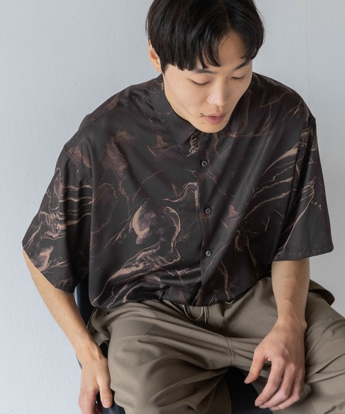 LOWRYS FARM（ローリーズファーム）の「スパンローンガラシャツＳＳ　964032（シャツ/ブラウス・メンズ・ブラック/ブルー・MEDIUM/LARGE）」の20枚目の写真