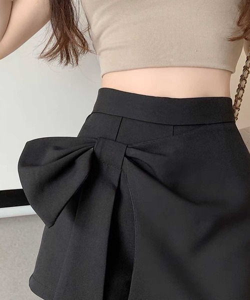 SPIGA（スピーガ）の「ﾗｯﾌﾟｽｶｰﾄ風ﾘﾎﾞﾝｼｮｰﾄﾊﾟﾝﾂ（その他パンツ・レディース・グレー/ブラック/ホワイト・MEDIUM/SMALL）」の6枚目の写真