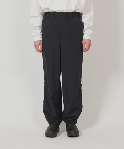 DIGAWEL（ディガウェル）の「Side zip Nylon Pants（その他パンツ