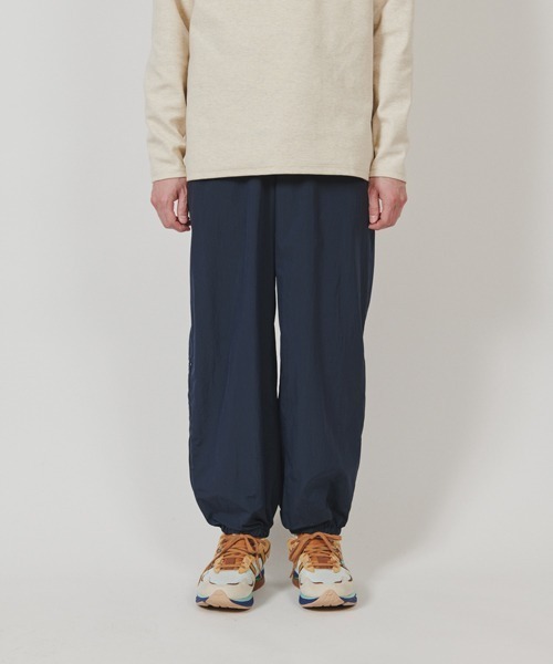 DIGAWEL（ディガウェル）の「Side zip Nylon Pants（その他パンツ