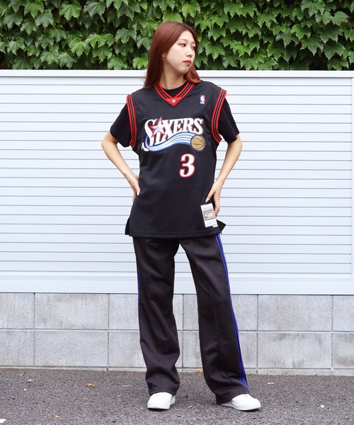 Mitchell&Ness（ミッチェル&ネス）の「Mitchell&Ness/ミッチェル&ネス NBA Swingman 76ers Allen Iverson Road Jersey チームジャージ タンクトップ（タンクトップ・メンズ・ブラック・M/L）」の8枚目の写真