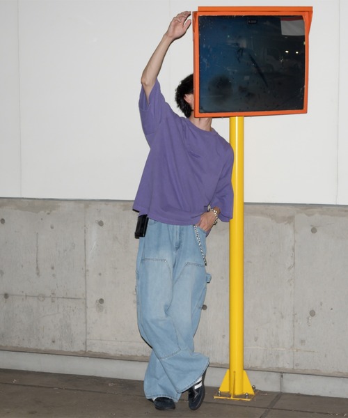 Perushu（ペルーシュ）の「立体エンボスデザインピグメントTシャツ（Tシャツ/カットソー・メンズ・パープル/ブラック・MEDIUM/LARGE）」の12枚目の写真