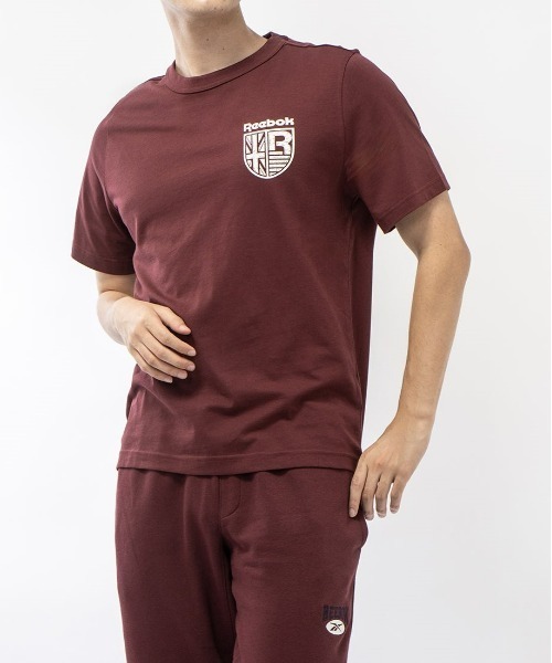Reebok（リーボック）の「クレスト ショートスリーブ Tシャツ / GS CL CREST SHORT SLEEVE TEE（Tシャツ/カットソー・メンズ・ヘザーグレー/マルーン/オフホワイト・MEDIUM/LARGE/SMALL/XX-LARGE/X-LARGE/X-SMALL）」の3枚目の写真