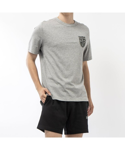 Reebok（リーボック）の「クレスト ショートスリーブ Tシャツ / GS CL CREST SHORT SLEEVE TEE（Tシャツ/カットソー・メンズ・ヘザーグレー/マルーン/オフホワイト・MEDIUM/LARGE/SMALL/XX-LARGE/X-LARGE/X-SMALL）」の5枚目の写真