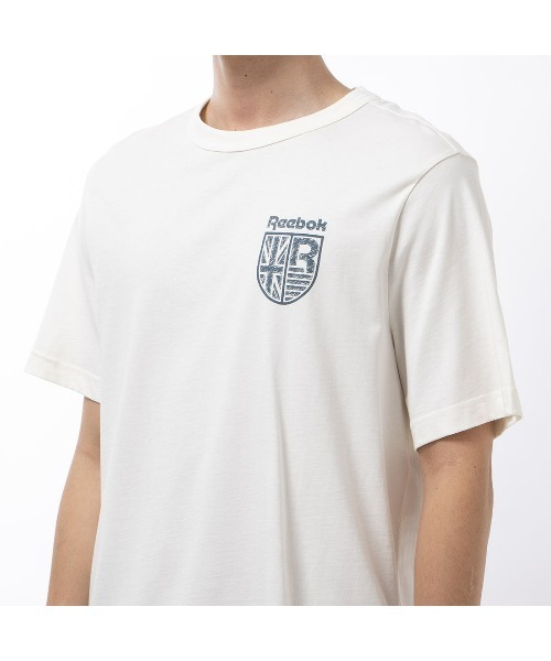 Reebok（リーボック）の「クレスト ショートスリーブ Tシャツ / GS CL CREST SHORT SLEEVE TEE（Tシャツ/カットソー・メンズ・ヘザーグレー/マルーン/オフホワイト・MEDIUM/LARGE/SMALL/XX-LARGE/X-LARGE/X-SMALL）」の16枚目の写真