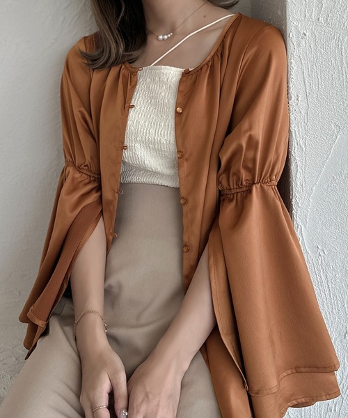 apres jour clair(アプレジュールクレア)の「【apres jour clair】スリットスリーブブラウス【ZOZOTOWN限定アイテム】(シャツ/ブラウス・レディース・ラベンダー/オレンジ/アイボリー・フリー/X-LARGE)」の4枚目の写真