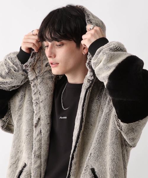 RAGEBLUE（レイジブルー）の「Smooth fake fur stand hood blouson