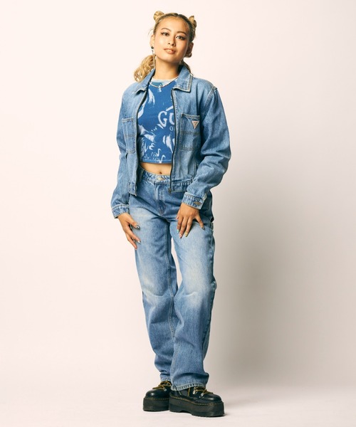 Guess（ゲス）の「GUESS Originals Classic Baby Tee（Tシャツ/カットソー・レディース・ブルー・X-SMALL/SMALL/MEDIUM）」の6枚目の写真