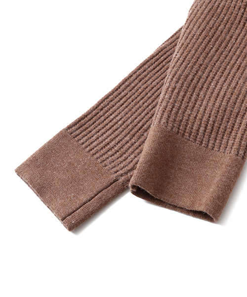 Ray BEAMS（レイビームス）の「RBS / ワッフル編み ニットパンツ（その他パンツ・レディース・オフホワイト/ライトブラウン・0/1）」の7枚目の写真